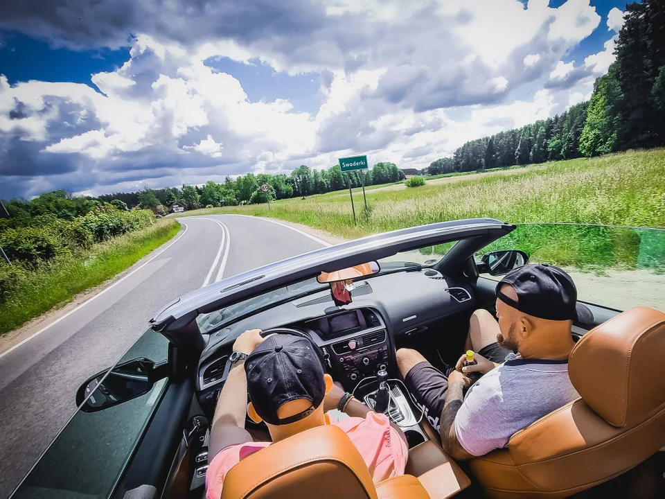 Na horyzoncie Rajd Cabrio 2024! Były w Płocku mercedesy, przyjadą piękne kabriolety - Zdjęcie główne