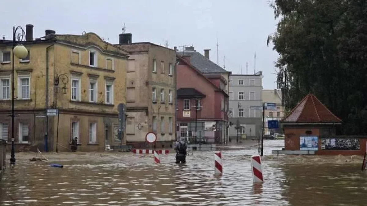 Tragedia na południu Polski. Ruszyła specjalna zbiórka dla powodzian! - Zdjęcie główne