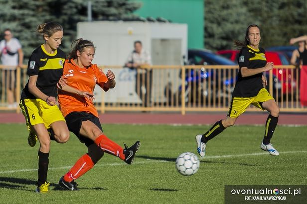 Ostre strzelanie na stadionie miejskim - Zdjęcie główne