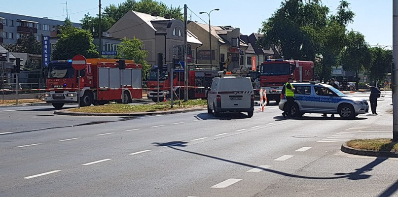 Pękła rura z gazem! Ewakuowano mieszkańców bloku - Zdjęcie główne