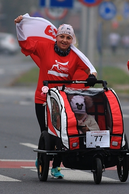 Rocznica odzyskania niepodległości na sportowo - Zdjęcie główne