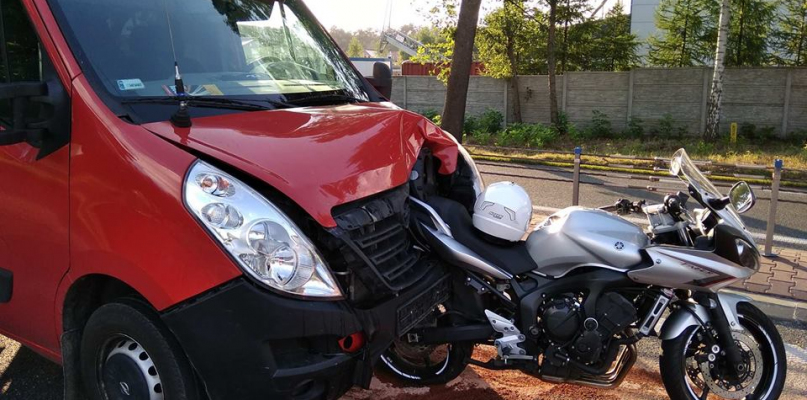 Wypadek pod Płockiem. Jedna osoba poszkodowana [ZDJĘCIA] - Zdjęcie główne