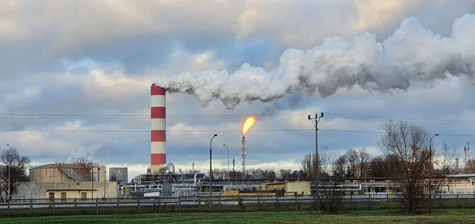 Pożar na terenie zakładu Orlenu w Płocku - Zdjęcie główne