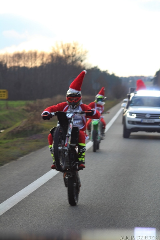 Moto Mikołaje zawieźli prezenty - Zdjęcie główne