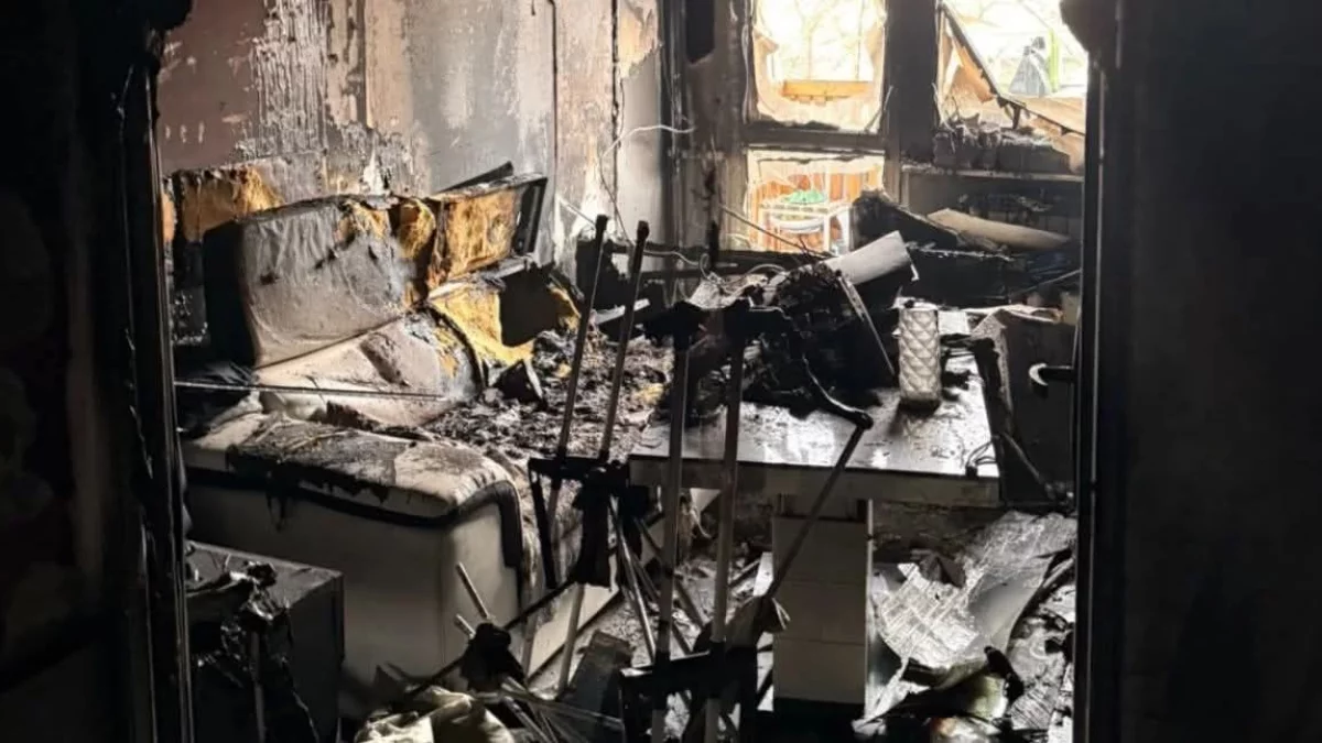 Pożar mieszkania w Płocku. "Rodzice bliźniaków stracili swój dobytek". Można pomóc