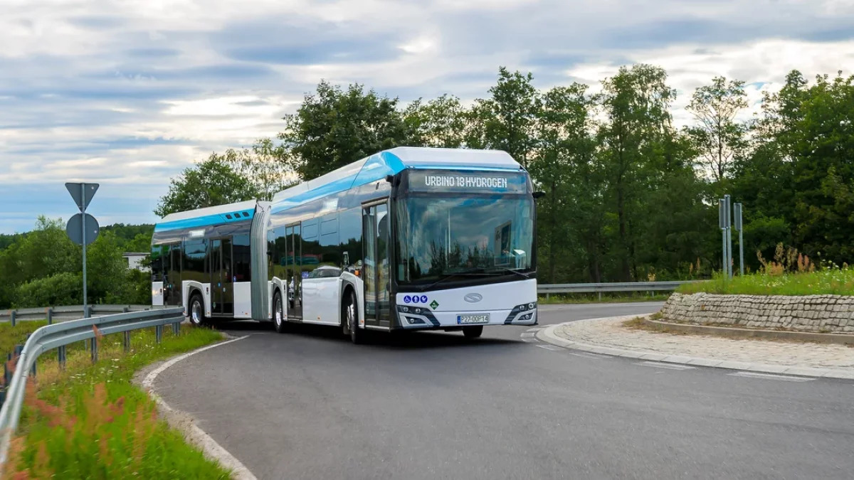 To największa inwestycja 2026 roku. Pierwszy pojazd dotarł już do Płocka
