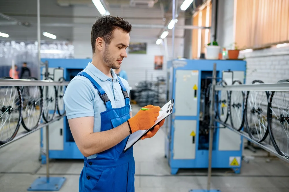 Bezpieczeństwo na hali produkcyjnej zaczyna się od podłogi - Zdjęcie główne