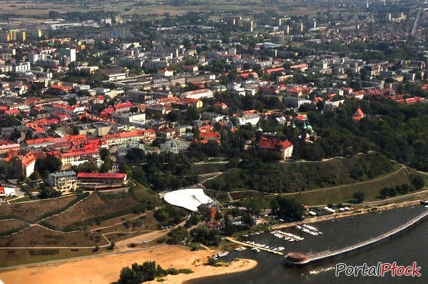 Kolej przez Podolszyce,wieżowce w centrum? - Zdjęcie główne