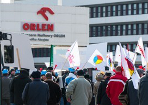 Protest związków. Nie chcą sprzedaży spółek - Zdjęcie główne