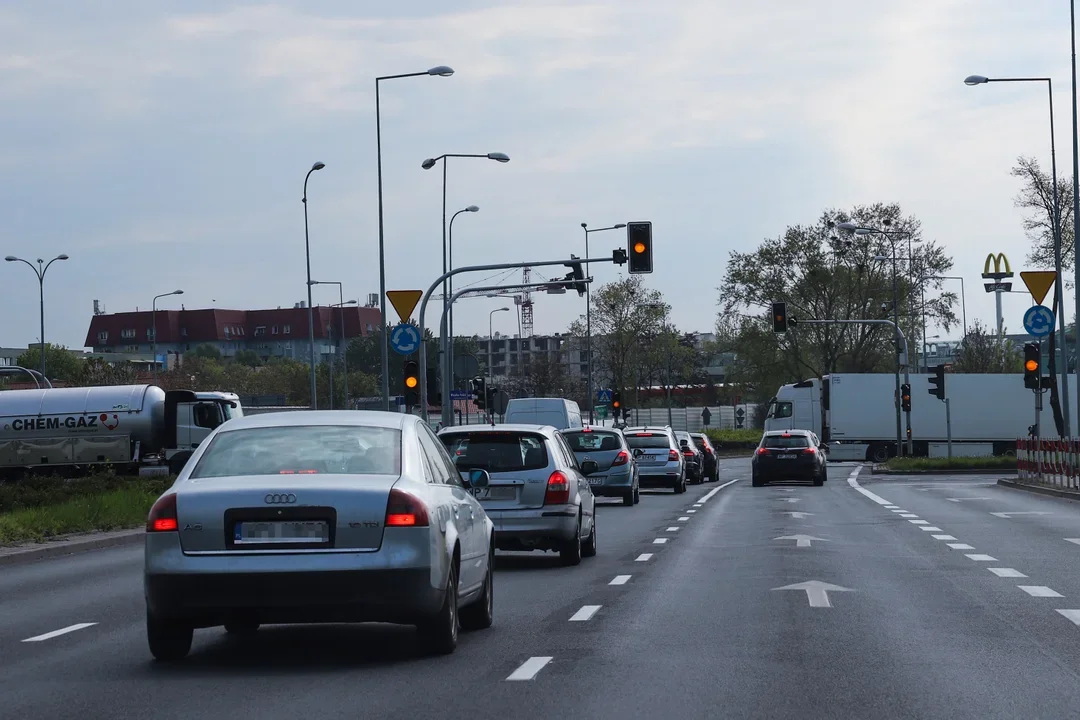 Uwaga kierowcy! Awaria na rondzie Wojska Polskiego - Zdjęcie główne