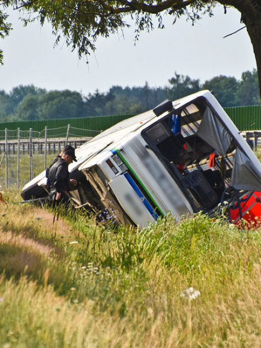 Dwie osoby nie żyją! Wypadek seniorów spod Płocka - Zdjęcie główne