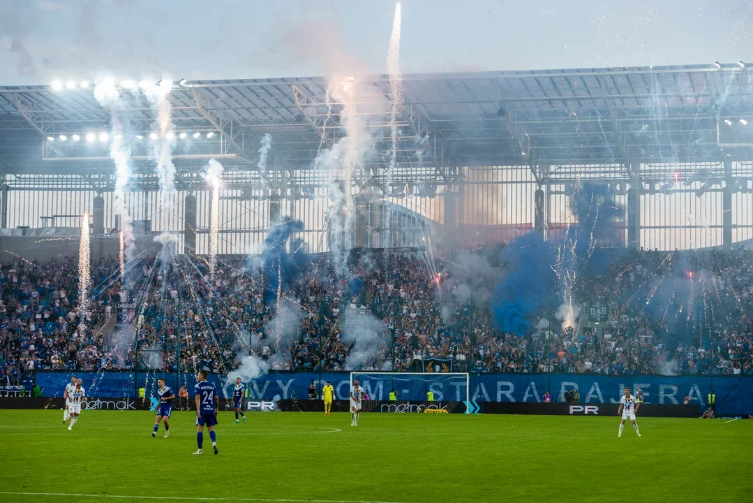 Fragment dachu Orlen Stadionu będzie musiał zostać wymieniony? Tak rekomenduje wykonawca - Zdjęcie główne