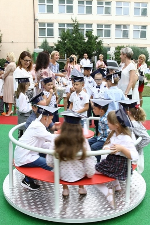 Przetestowali nowy plac zabaw - Zdjęcie główne