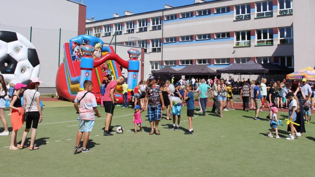 Dmuchańce, konkursy i wspólna zabawa. Będzie piknik na płockim osiedlu