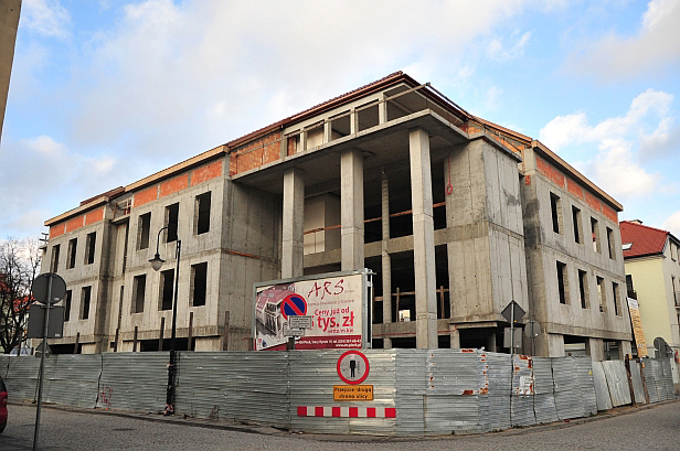 Kłopotliwa Synagogalna. Co będzie dalej? - Zdjęcie główne