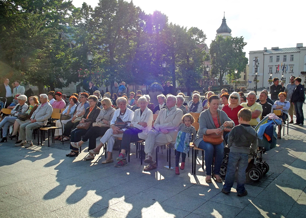 Nowość na starówce. Tylko w czwartki - Zdjęcie główne