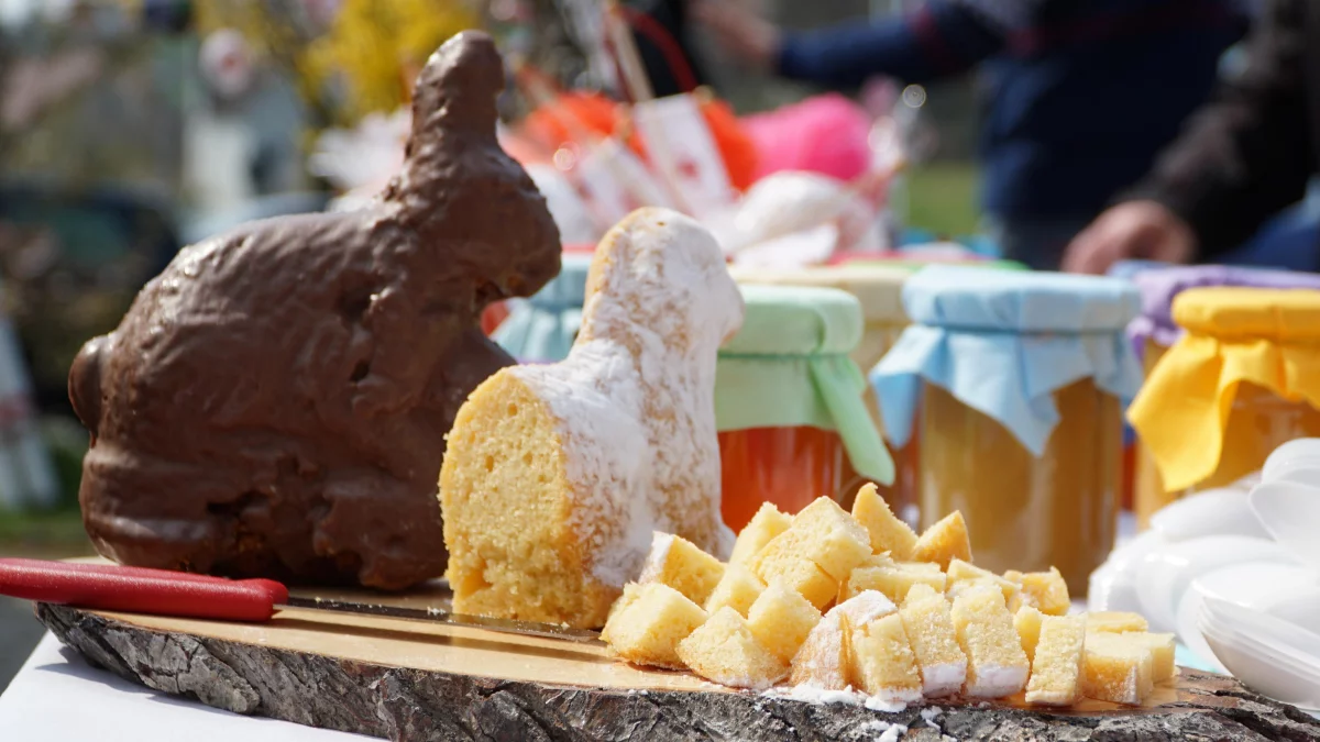 Festiwal Pisanek w Płocku będzie miał konkurencję. Zaplanowano koncert, warsztaty i grę terenową