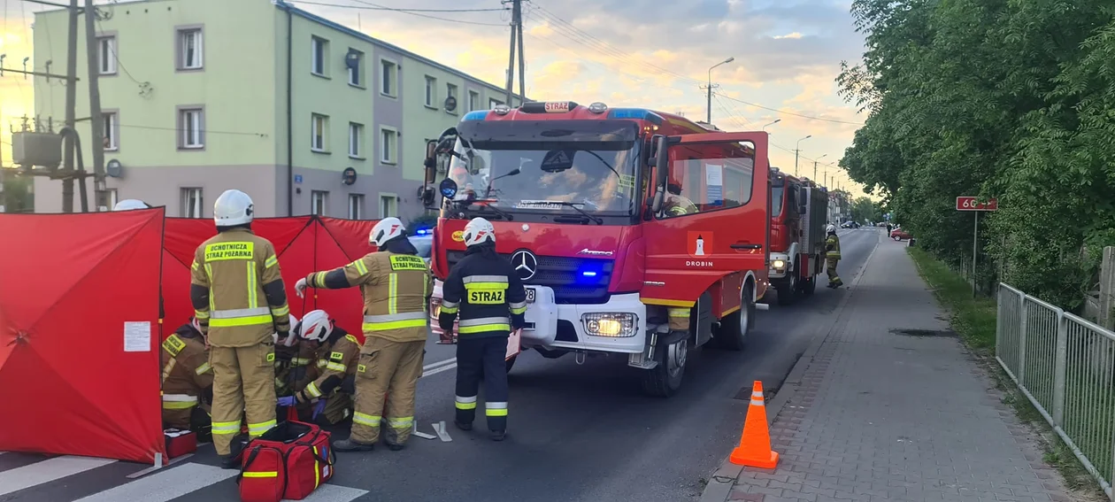 Mężczyzna wszedł pod nadjeżdżające auto. Był pijany - Zdjęcie główne