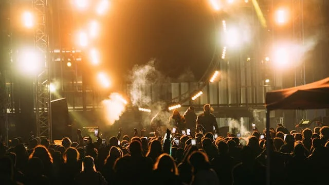 Warszawskie Festiwale i Wydarzenia Kulturalne - Zdjęcie główne