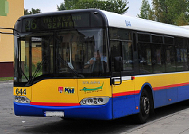 Autobusem na Sylwestra. Sprawdź rozkłady - Zdjęcie główne