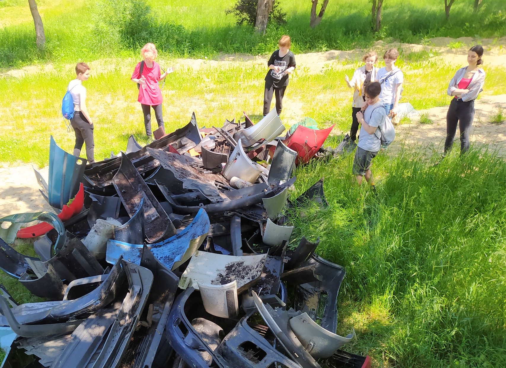 Czystość w Płocku. Potrzeba więcej fotopułapek czy śmietniczek? - Zdjęcie główne