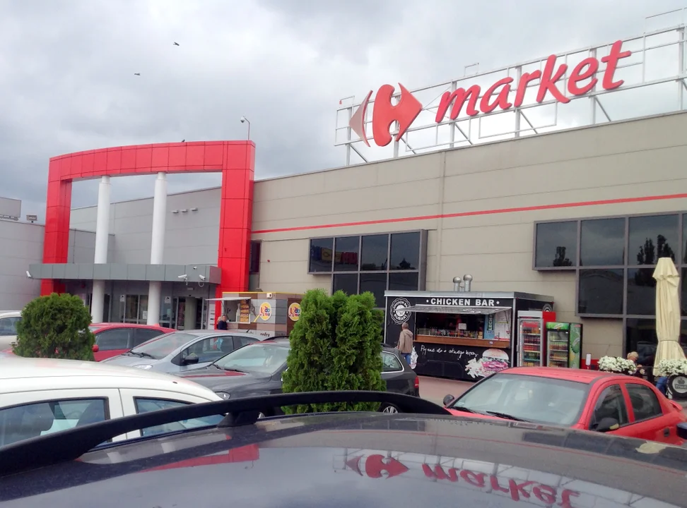 Parking przy Mostach, Carrefour i Bricomarché. Ile trzeba będzie zapłacić? - Zdjęcie główne