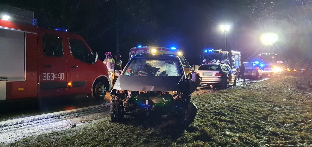 Kierowca BMW aresztowany, jedna osoba ranna. Znamy szczegóły wczorajszego wypadku - Zdjęcie główne