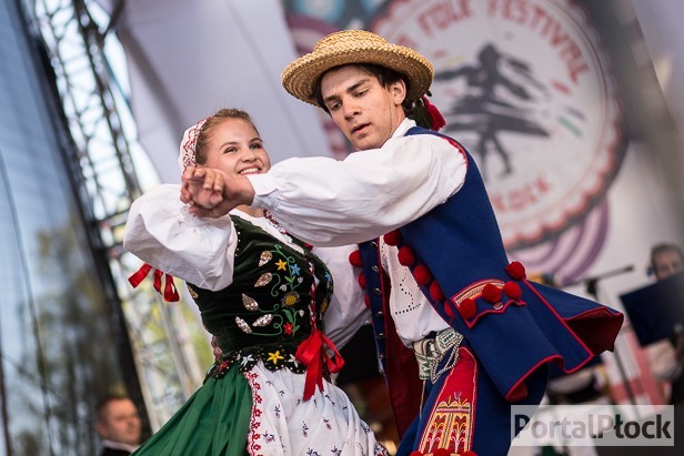 Zaskakująco krótki koncert na Podolszycach - Zdjęcie główne