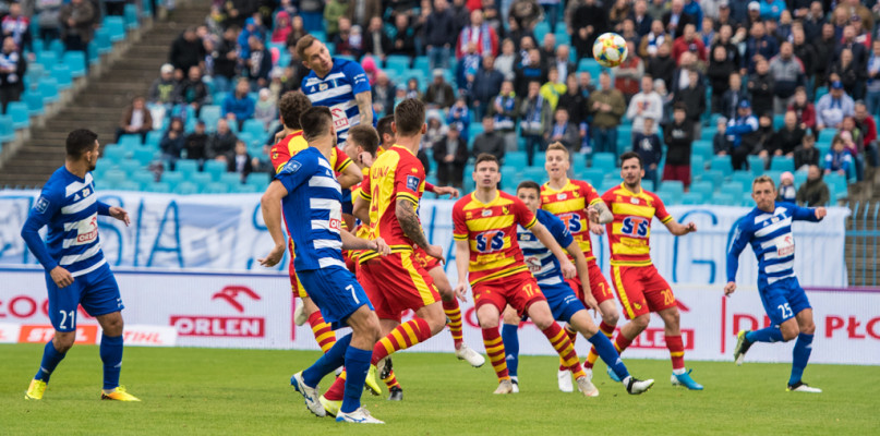 Wisła liderem! Jagiellonia pokonana, sen trwa [FOTO] - Zdjęcie główne