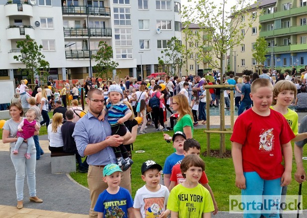 Na Dzień Dziecka skwer z fontannami[FOTO] - Zdjęcie główne