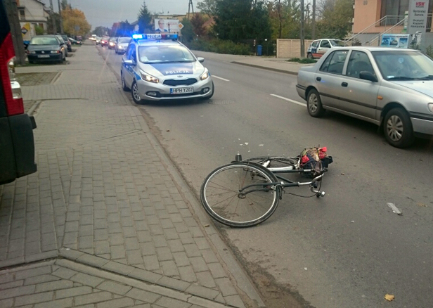 Potrącenie rowerzysty. Jest korek [FOTO] - Zdjęcie główne