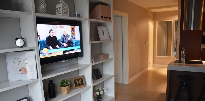 Komuś wadziły telewizory. Straty na ponad 7 tys. zł - Zdjęcie główne