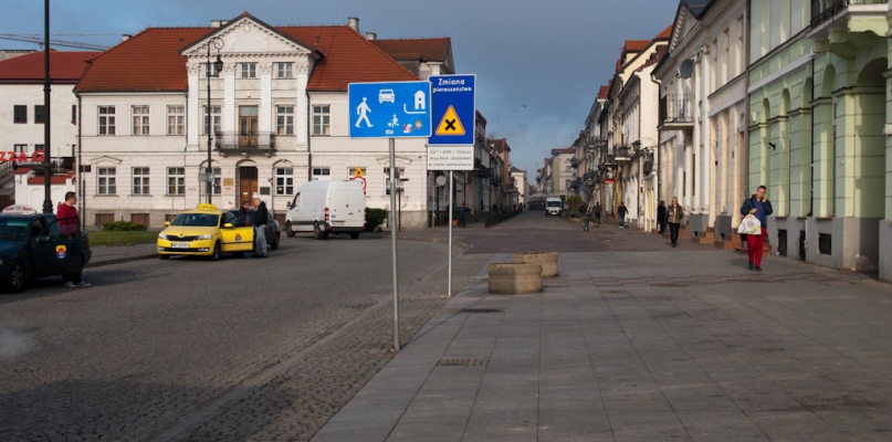 Ogromna liczba wykroczeń w strefie płatnego parkowania - Zdjęcie główne