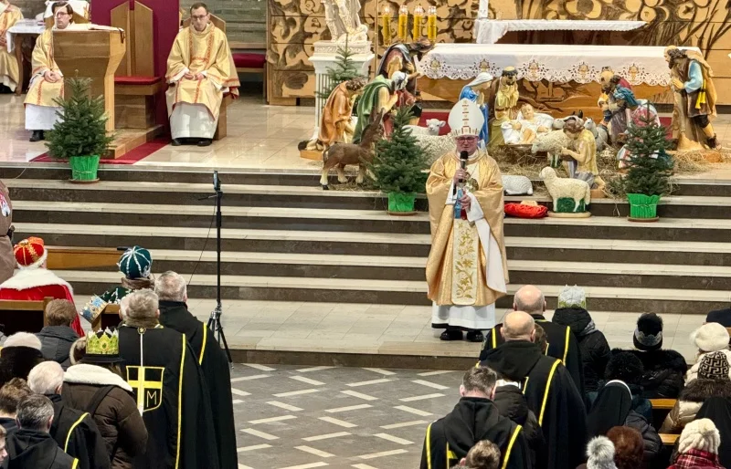 Uroczystość Objawienia Pańskiego w Płocku. Biskup: dajcie odszukać się Jezusowi! - Zdjęcie główne