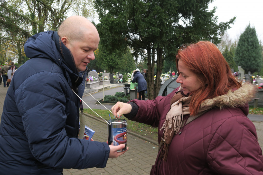 Ratujmy Płockie Powązki po raz osiemnasty - Zdjęcie główne