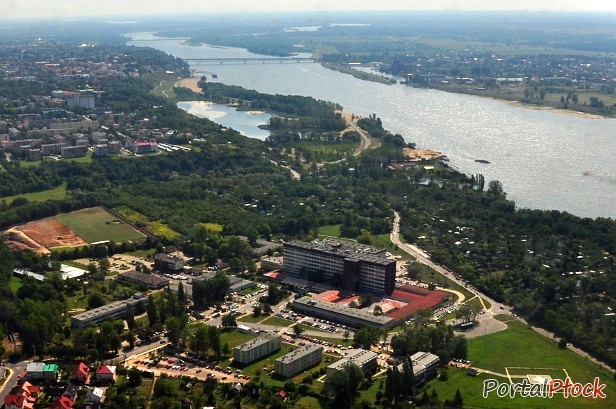 Zarobki w Płocku. Podobno są wysokie... - Zdjęcie główne