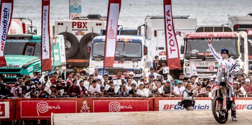 Wystartował Dakar 2019–ORLEN Team po oficjalnej ceremonii otwarcia rajdu - Zdjęcie główne