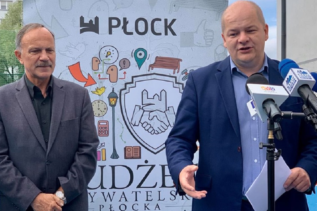 Nowe boisko do piłki ręcznej przy SP21 - Zdjęcie główne