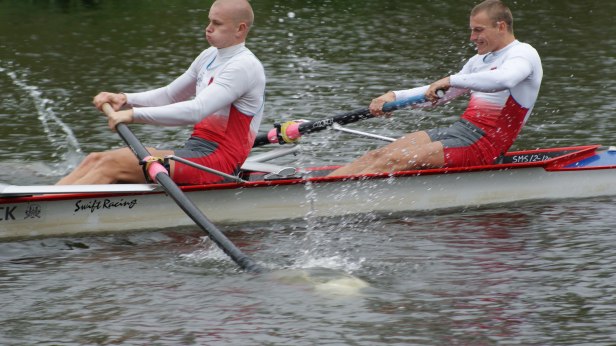 Jest moc i wytrzymałość. 8 km na wodzie - Zdjęcie główne