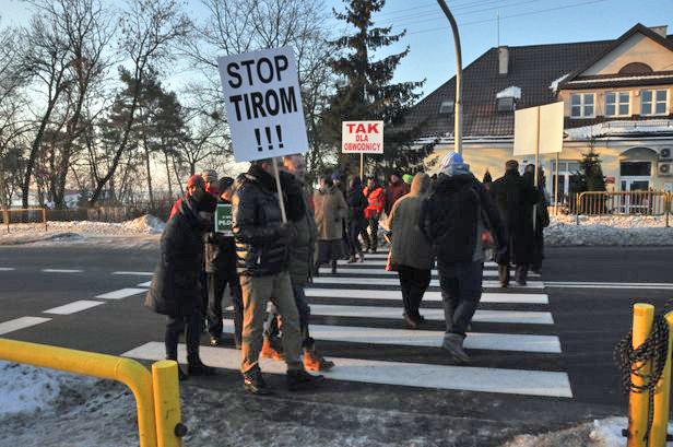 SLD chce blokować drogę do skutku [FOTO] - Zdjęcie główne