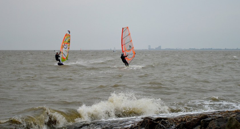 Podstawy windsurfingu - 5 zasad początkującego - Zdjęcie główne