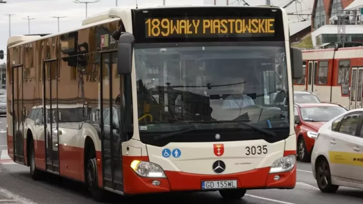 Spore zmiany w rozkładach jazdy ZTM Gdańsk. Inne godziny i trasy autobusów - Zdjęcie główne