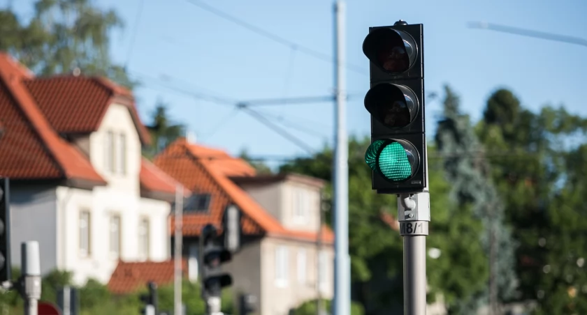 Remont sygnalizacji świetlnej na pięciu skrzyżowaniach. Prace potrwają do grudnia - Zdjęcie główne