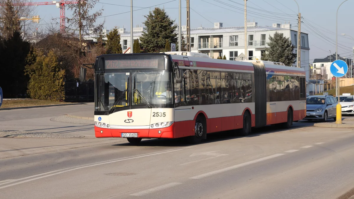 Zmiany w funkcjonowaniu dwóch linii autobusowych. ZTM w Gdańsku ostrzega pasażerów przed utrudnieniami - Zdjęcie główne