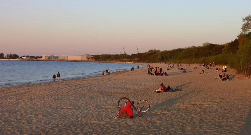 Jutro zamknięta część plaż. Saperzy będą wydobywać minę morską - Zdjęcie główne