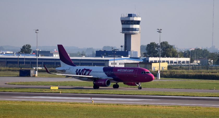 Wiosenne ożywienie na lotnisku. Wkrótce bogatsza siatka połączeń - Zdjęcie główne