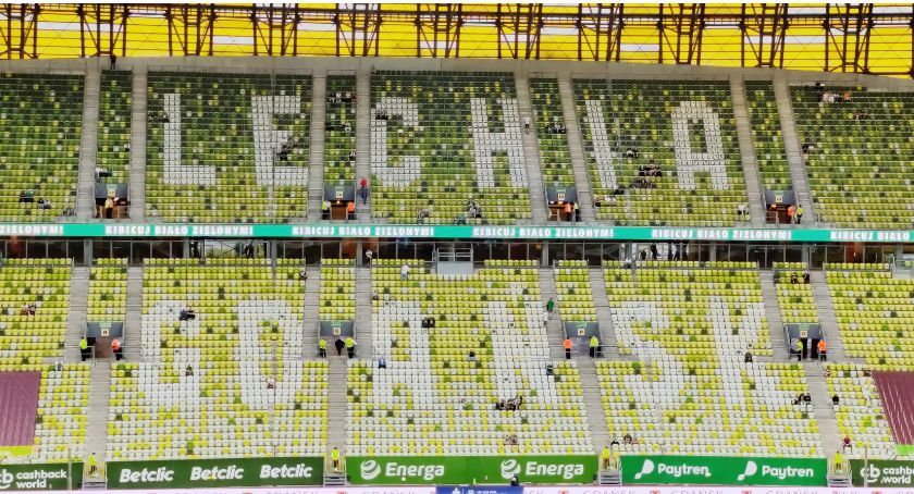 Lechia przygotowuje się do pierwszego meczu. "Mamy niedobór czasu" - Zdjęcie główne