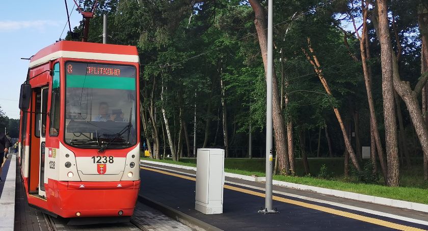 Pętla Stogi gotowa do użytku. Zimą mniej autobusów i tramwajów do plaży - Zdjęcie główne