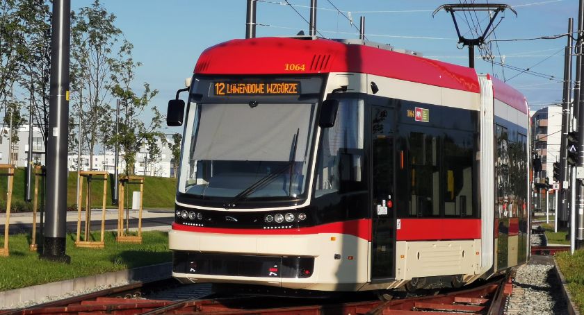 Z Ujeściska do Wrzeszcza linią 12 i autobusem - miało być szybciej, bywa wolniej - Zdjęcie główne