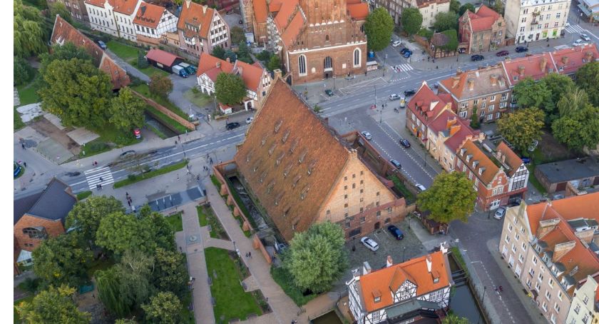 Muzeum Bursztynu otwiera się na nowo. Nadchodzi weekend pełen atrakcji [PROGRAM] - Zdjęcie główne